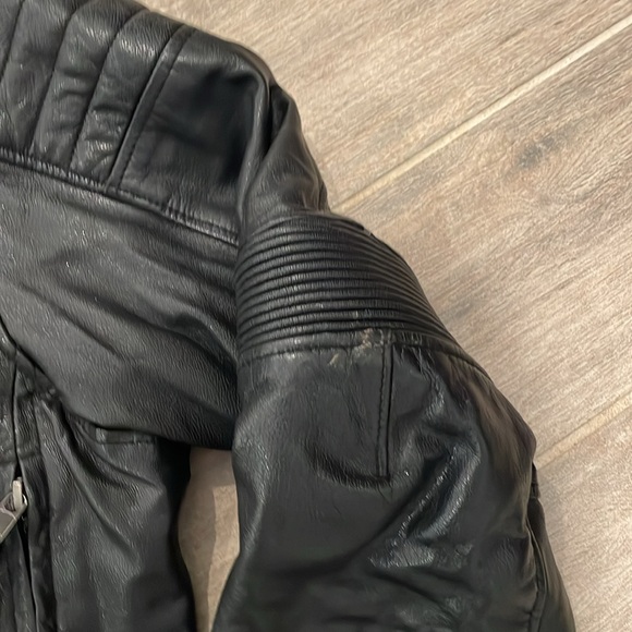 Harley Davidson Leather Riding Jacket with pink Skull detail on back SZ 2XL - Picture 3 of 10